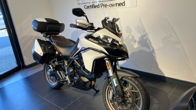 Ducati Multistrada 950 - Red